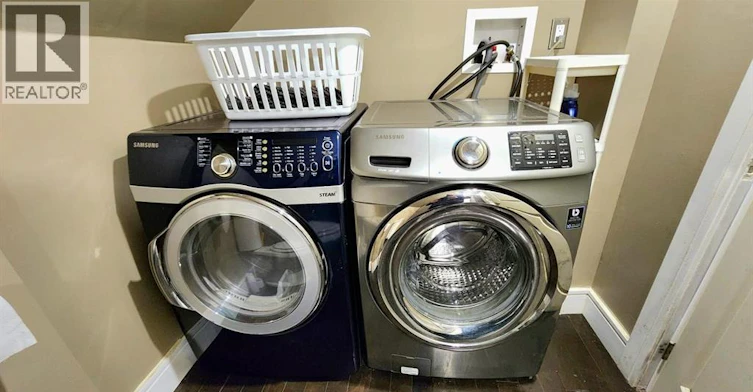 UPPER-22 University Avenue East, Windsor, ON, N9A 2Y4 - 7