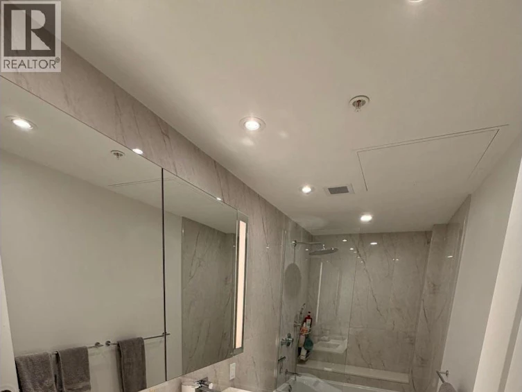 515-135 E 13th Street, North Vancouver, BC, V7L 0J8 - 7
