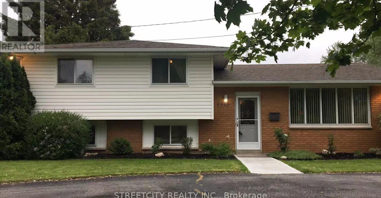 6860 Malden Road, Lasalle, ON, N9J 2T5 - 2