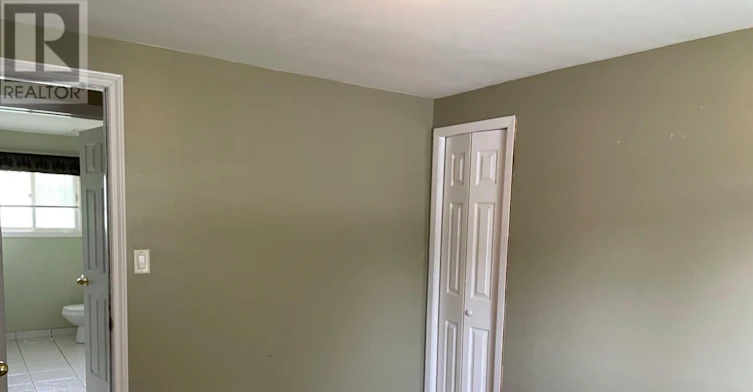 6860 Malden Road, Lasalle, ON, N9J 2T5 - 6