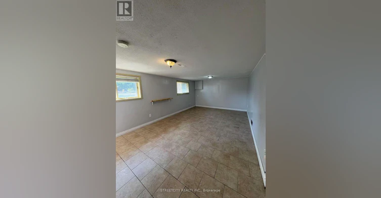 6860 Malden Road, Lasalle, ON, N9J 2T5 - 4
