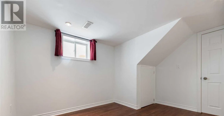 BASEMENT-114 Belgravia Avenue, Toronto, ON, M6E 2M5 - 10