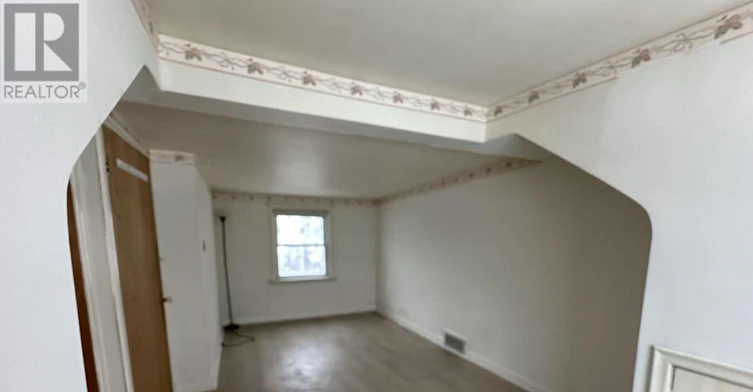 22 Pleasant View Drive, Toronto, ON, M2J 3P5 - 7