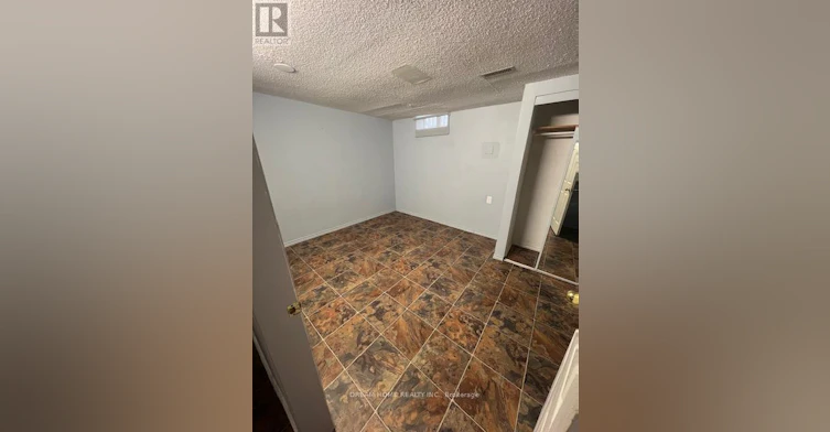221 Marlott Road, Vaughan, ON, L6A 1H1 - 10