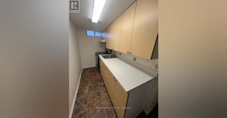 221 Marlott Road, Vaughan, ON, L6A 1H1 - 3