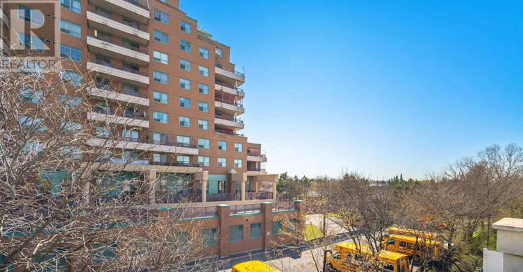 2002-3049 Finch Avenue W, Toronto, ON, M9M 0A5 - 33