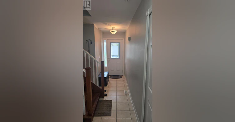 4136 Clevedon Drive, Mississauga, ON, L4Z 1J5 - 2