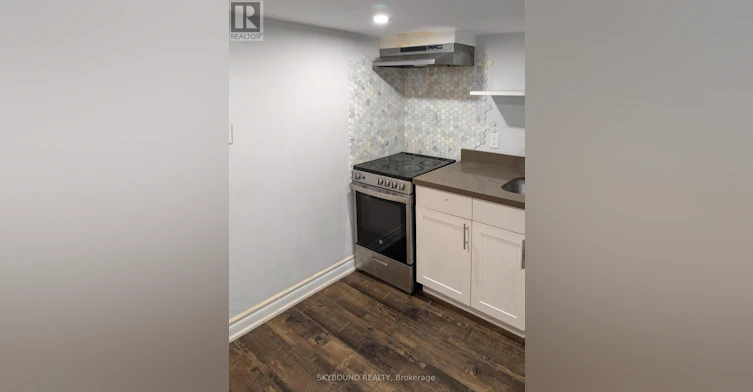 LOWER 2-134 Glenwood Crescent, Toronto, ON, M4B 1K2 - 5