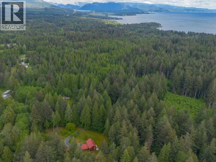 2551 Wilcox Road, Powell River, BC, V8A 0P3 - 7