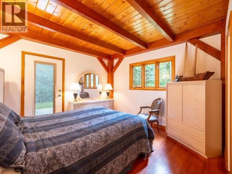 2551 Wilcox Road, Powell River, BC, V8A 0P3 - 22