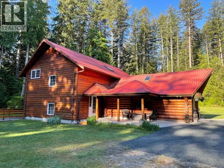 2551 Wilcox Road, Powell River, BC, V8A 0P3