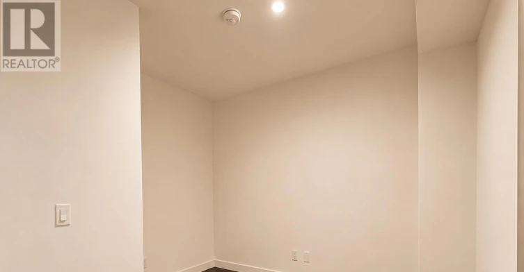 910-18 Esther Shiner Boulevard, Toronto, ON, M2K 0J7 - 3