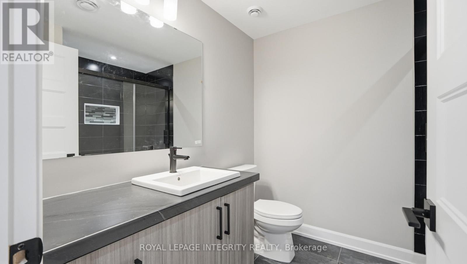 A-1233 Montblanc Crescent, Russell, ON, K0A 1W0 - 12