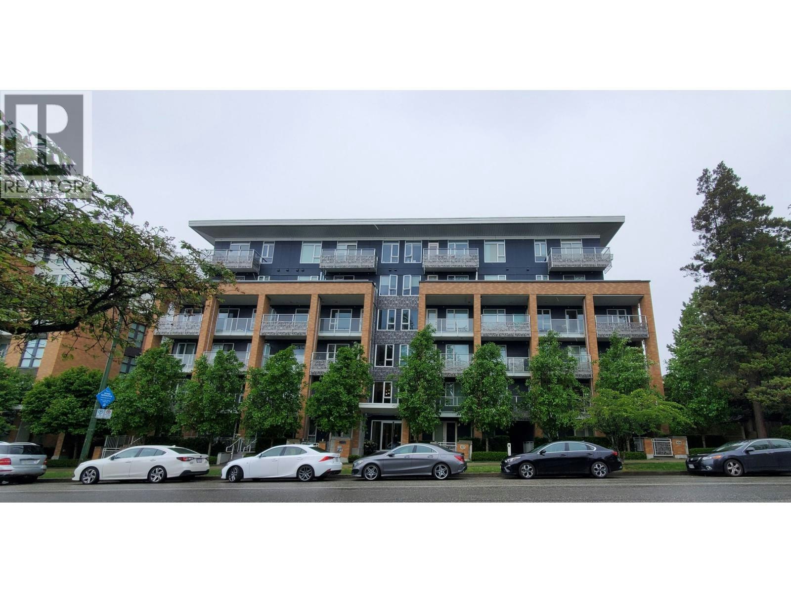 6933 Cambie Street, Vancouver, BC, V6P 0J1