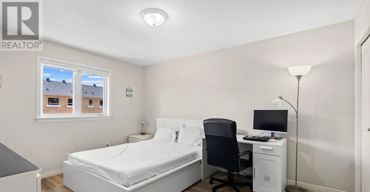 407 Celtic Ridge Crescent, Ottawa, ON, K2W 0B3 - 17