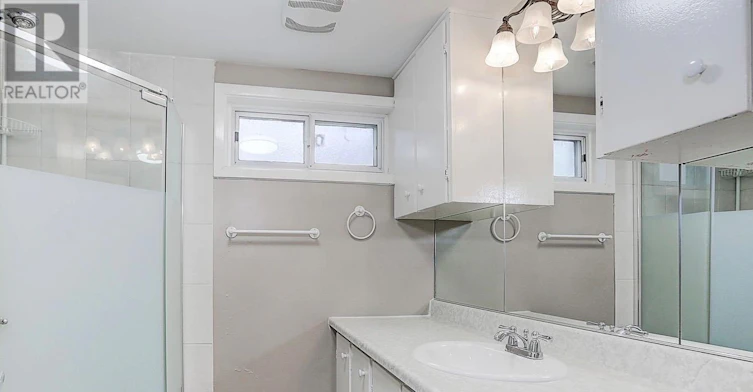BASEMENT-25 Bigwin Drive, Aurora, ON, L4G 3C4 - 9