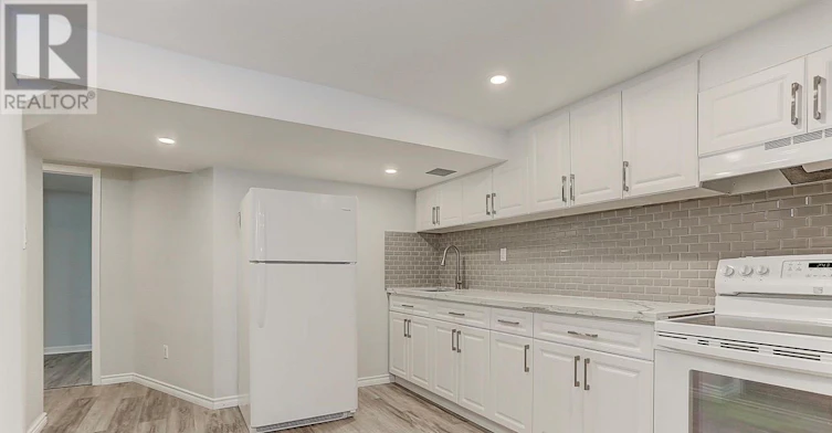 BASEMENT-25 Bigwin Drive, Aurora, ON, L4G 3C4 - 8