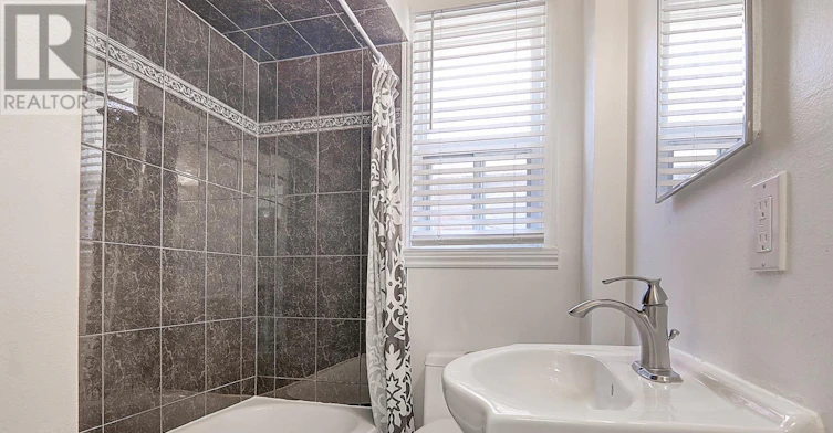 MAIN FL-79 O'connor Drive, Toronto, ON, M4K 2K4 - 24