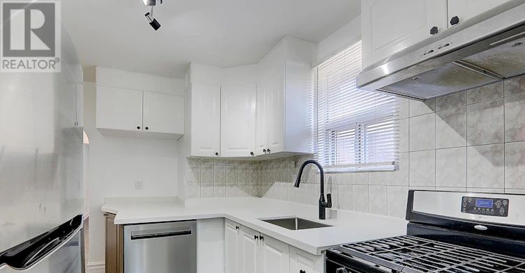 MAIN FL-79 O'connor Drive, Toronto, ON, M4K 2K4 - 17