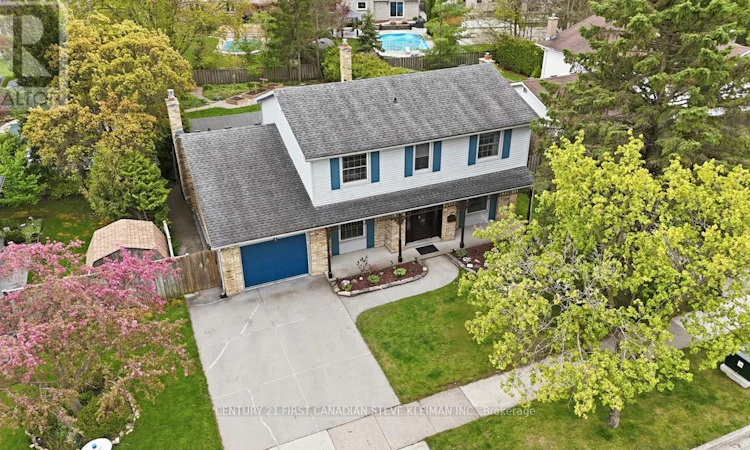 76 Spencer Crescent
