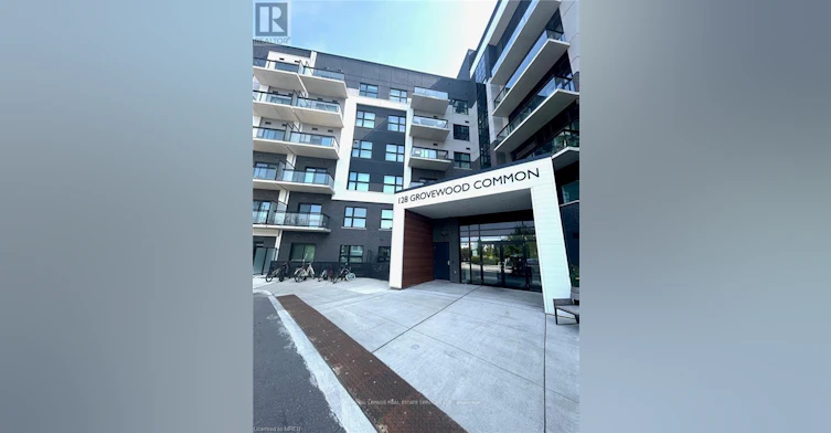 202-128 Grovewood Common, Oakville, ON, L6H 0X3
