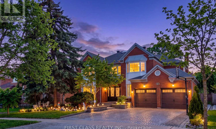 67 Hillhurst Drive