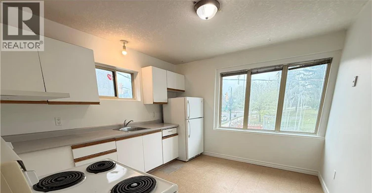 5B-124 King Street N, Waterloo, ON, N2J 2X8 - 3