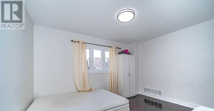 UPPER-47 Whiteleaf Crescent, Toronto, ON, M1V 3G1 - 11
