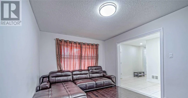 UPPER-47 Whiteleaf Crescent, Toronto, ON, M1V 3G1 - 4