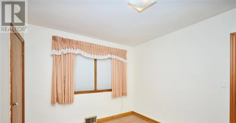 6299 Murray Street, Niagara Falls, ON, L2G 2K8 - 6