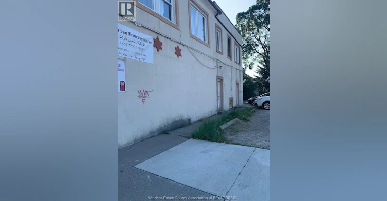 2-1006 Windsor Avenue, Windsor, ON, N9A 1K4 - 11