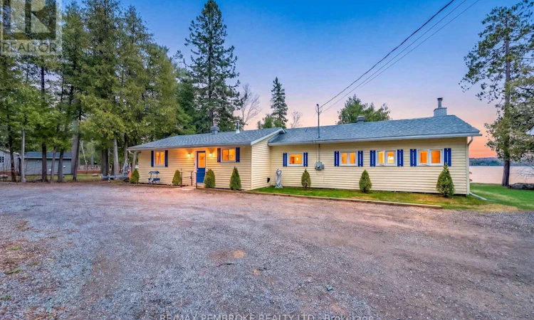 229 Holiday Lane