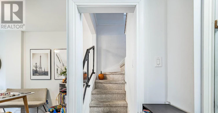UPPER-144 Bold Street, Hamilton, ON, L8P 1V3 - 31