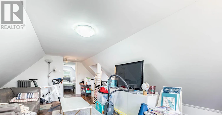 UPPER-144 Bold Street, Hamilton, ON, L8P 1V3 - 39