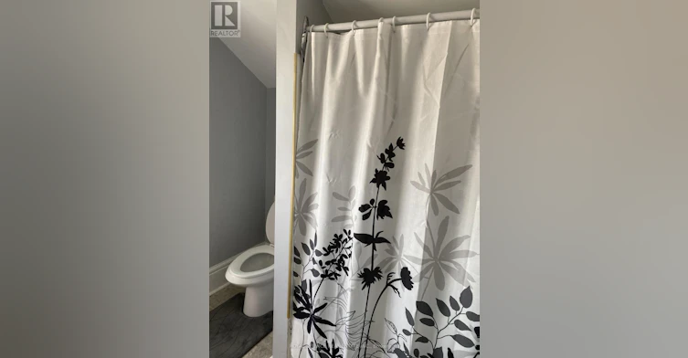 UPPER-105 Havelock Street, Cobourg, ON, K9A 2J6 - 12