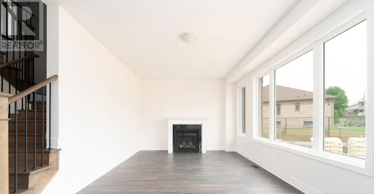 4568 Lyons Parkway, Niagara Falls, ON, L2E 6S6 - 4