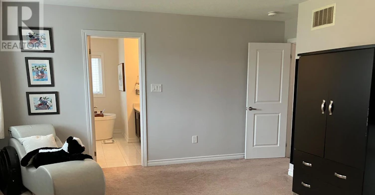UPPER-175 Brownley Lane, Essa, ON, L0M 1B6 - 16