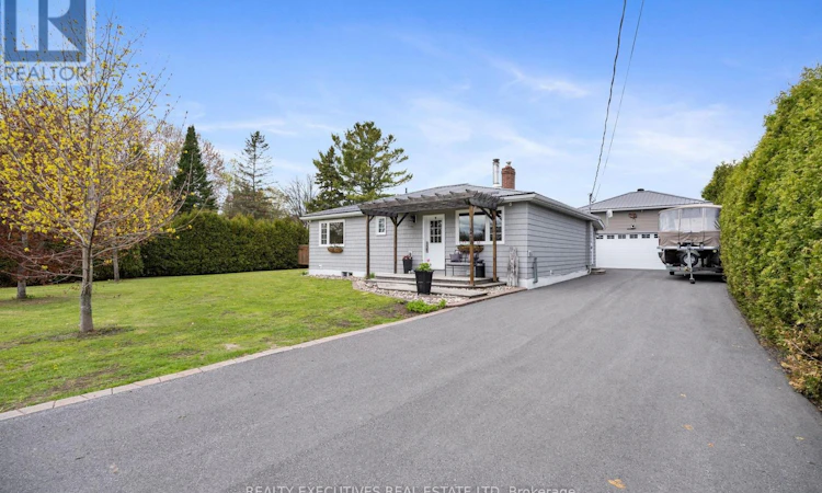 13035 Riverside Drive