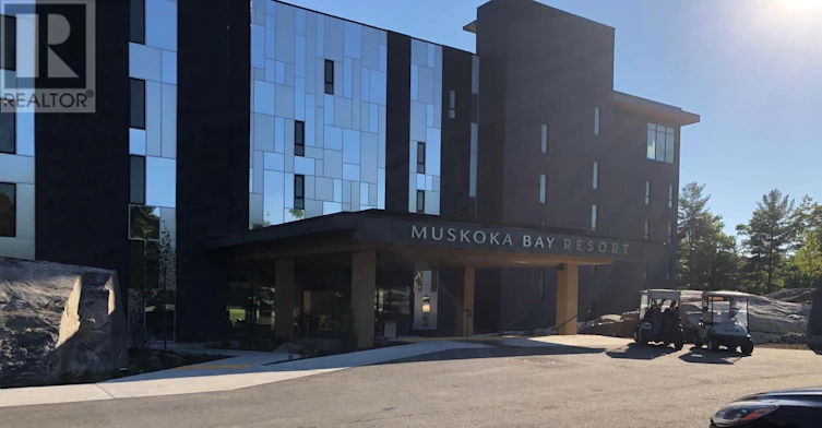 104-120 Carrick Trail, Gravenhurst, ON, P1P 0A2 - 2