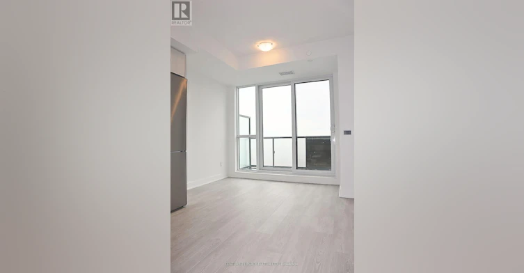 PH21-2545 Simcoe Street N, Oshawa, ON, L1H 7K4 - 2