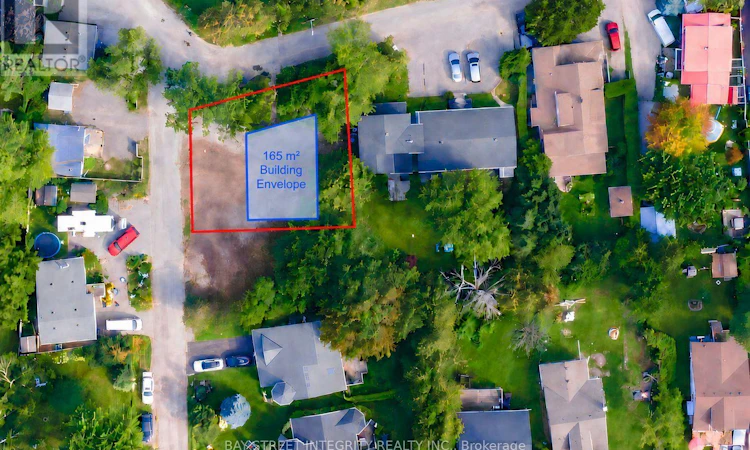 52 Pinery Lane