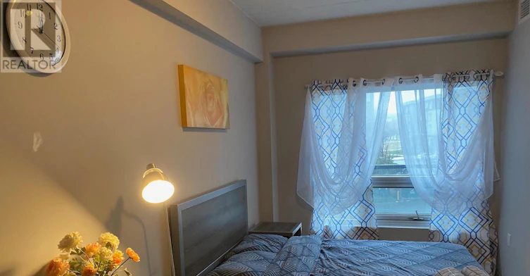 G310-275 Larch Street, Waterloo, ON, N2L 0J4 - 21