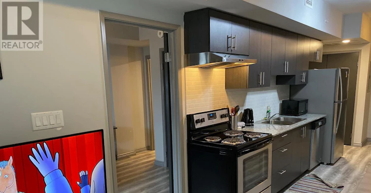 G310-275 Larch Street, Waterloo, ON, N2L 0J4 - 11