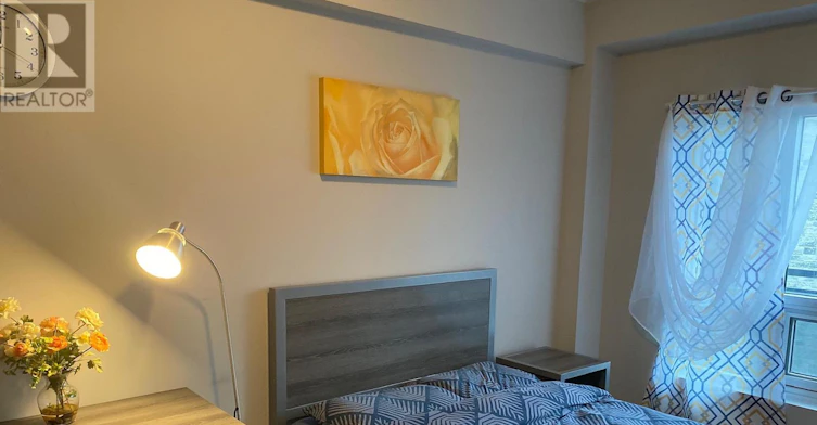 G310-275 Larch Street, Waterloo, ON, N2L 0J4 - 20