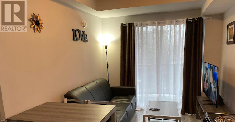 G310-275 Larch Street, Waterloo, ON, N2L 0J4 - 7