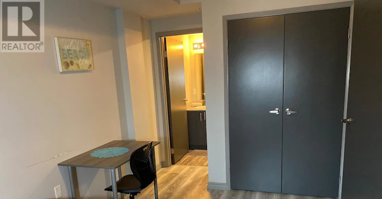 G310-275 Larch Street, Waterloo, ON, N2L 0J4 - 19