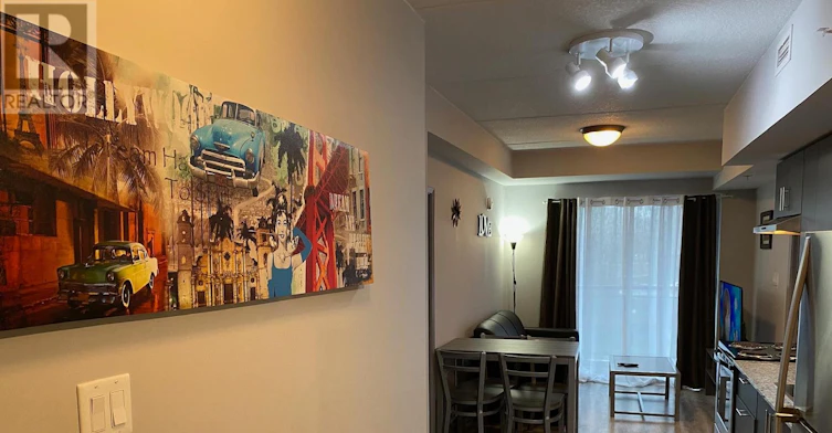 G310-275 Larch Street, Waterloo, ON, N2L 0J4 - 5