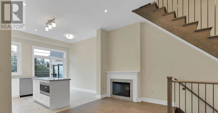 4289 Major Mackenzie Drive, Markham, ON, L6C 3L5 - 4