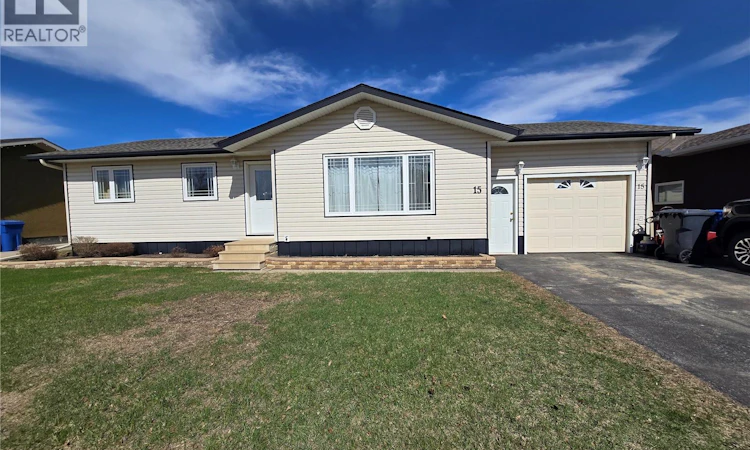 15 Mackenzie Drive