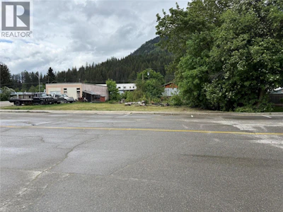 Lot-B Sayward Avenue - 4